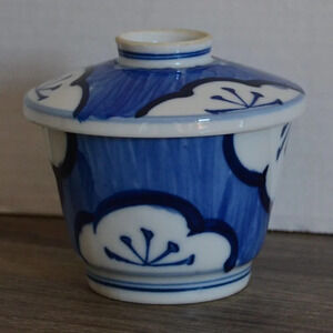 1977 Japanese Ginger  Jar With Lid